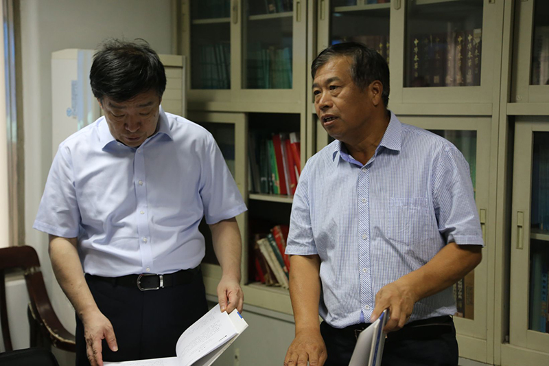 保定市委常委、紀(jì)委書記、監(jiān)委主任周省時來藥都制藥集團(tuán)調(diào)研